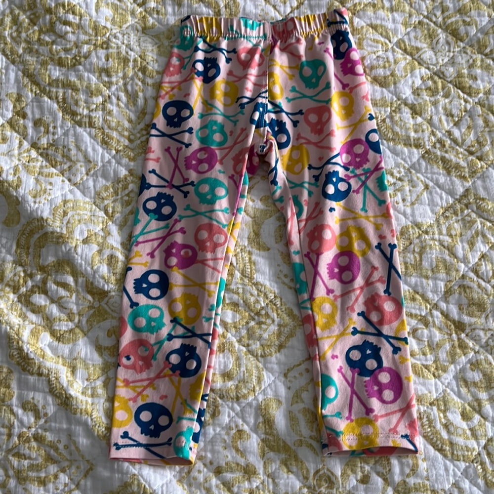 Dot Dot Smile skull leggings, 2T